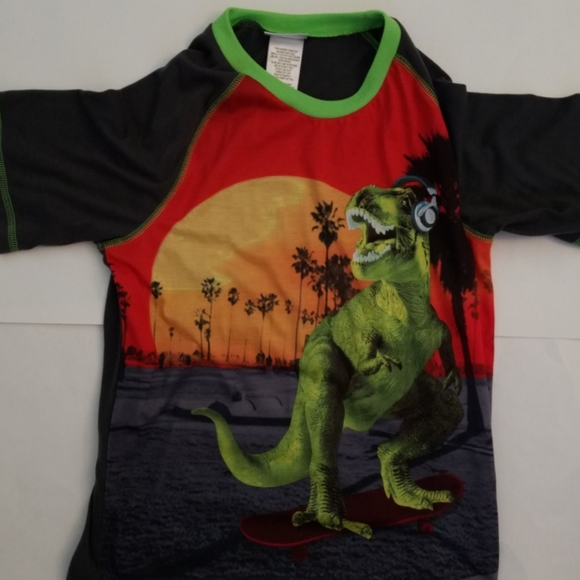 Boy Dinosaur T Shirt.  Size Medium (10/12). - Picture 1 of 4